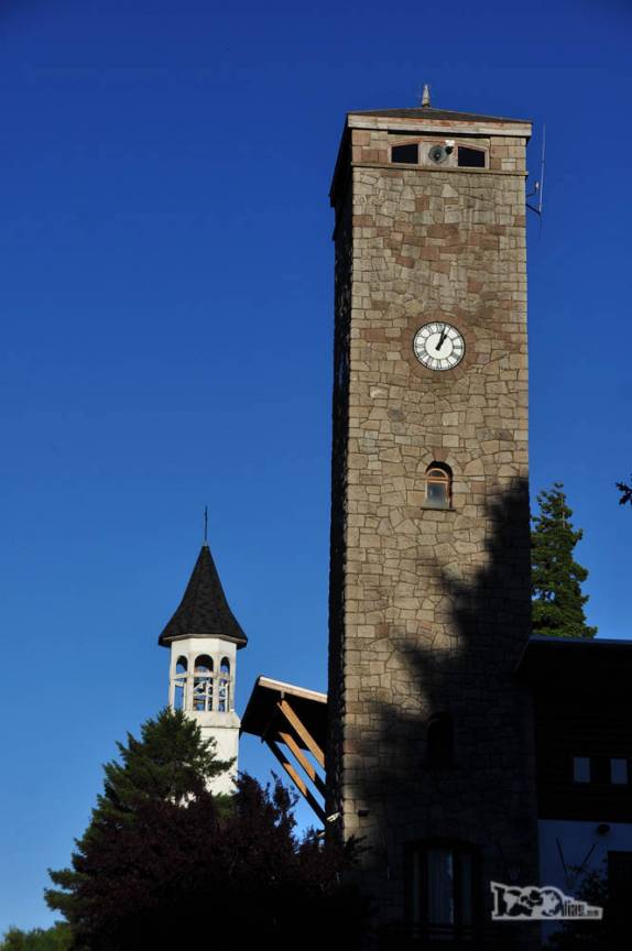 Torre do relógio em San Martín de Los Andes, na Argentina
